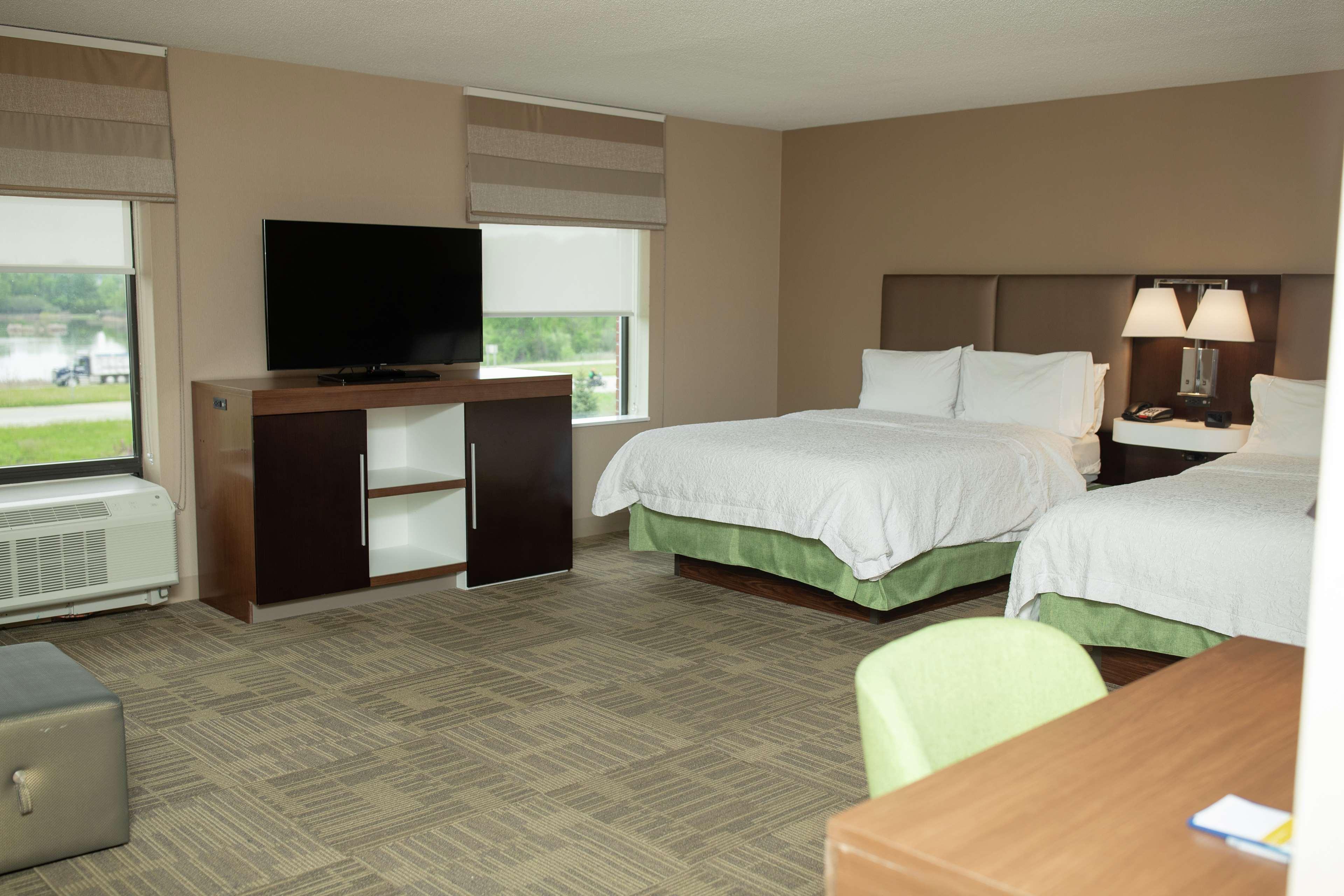 Hampton Inn Commerce/Novi Extérieur photo