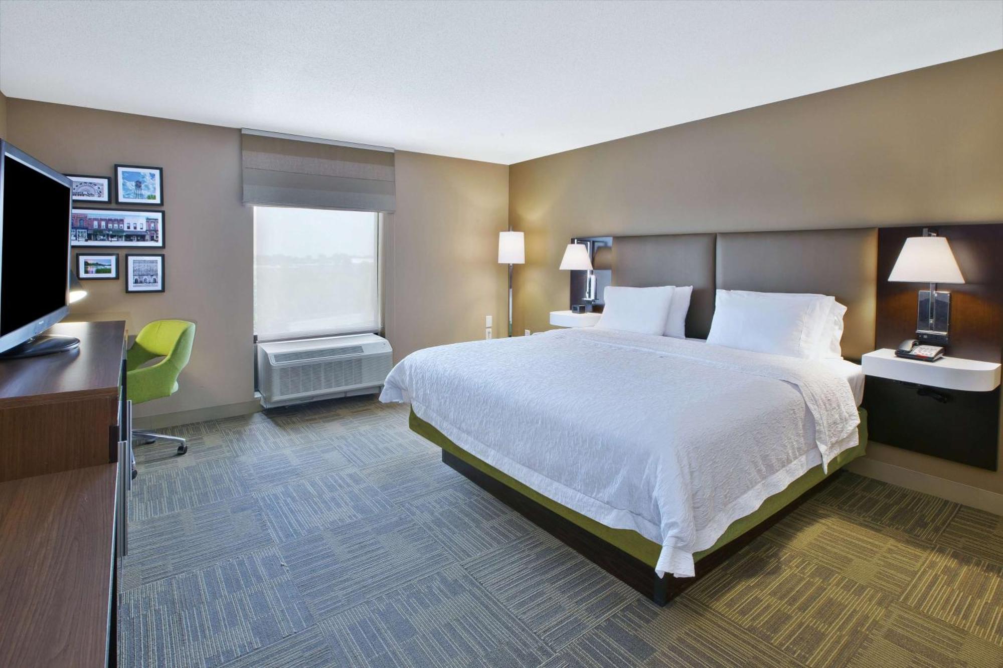 Hampton Inn Commerce/Novi Extérieur photo