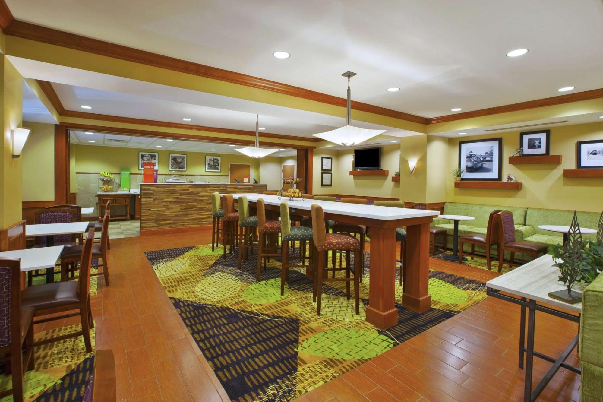 Hampton Inn Commerce/Novi Extérieur photo